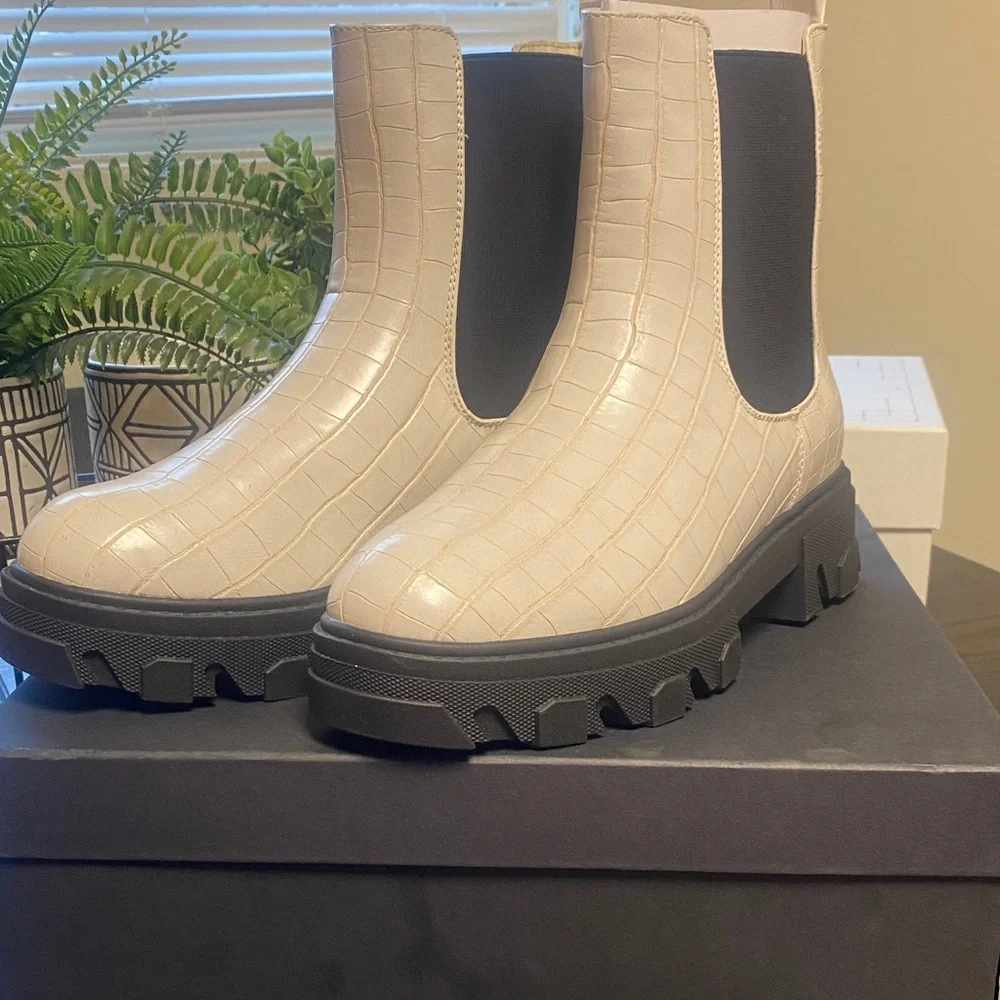 Fashion to Figure Cream Croc-Embossed Ankle Boots - Picture 1 of 5